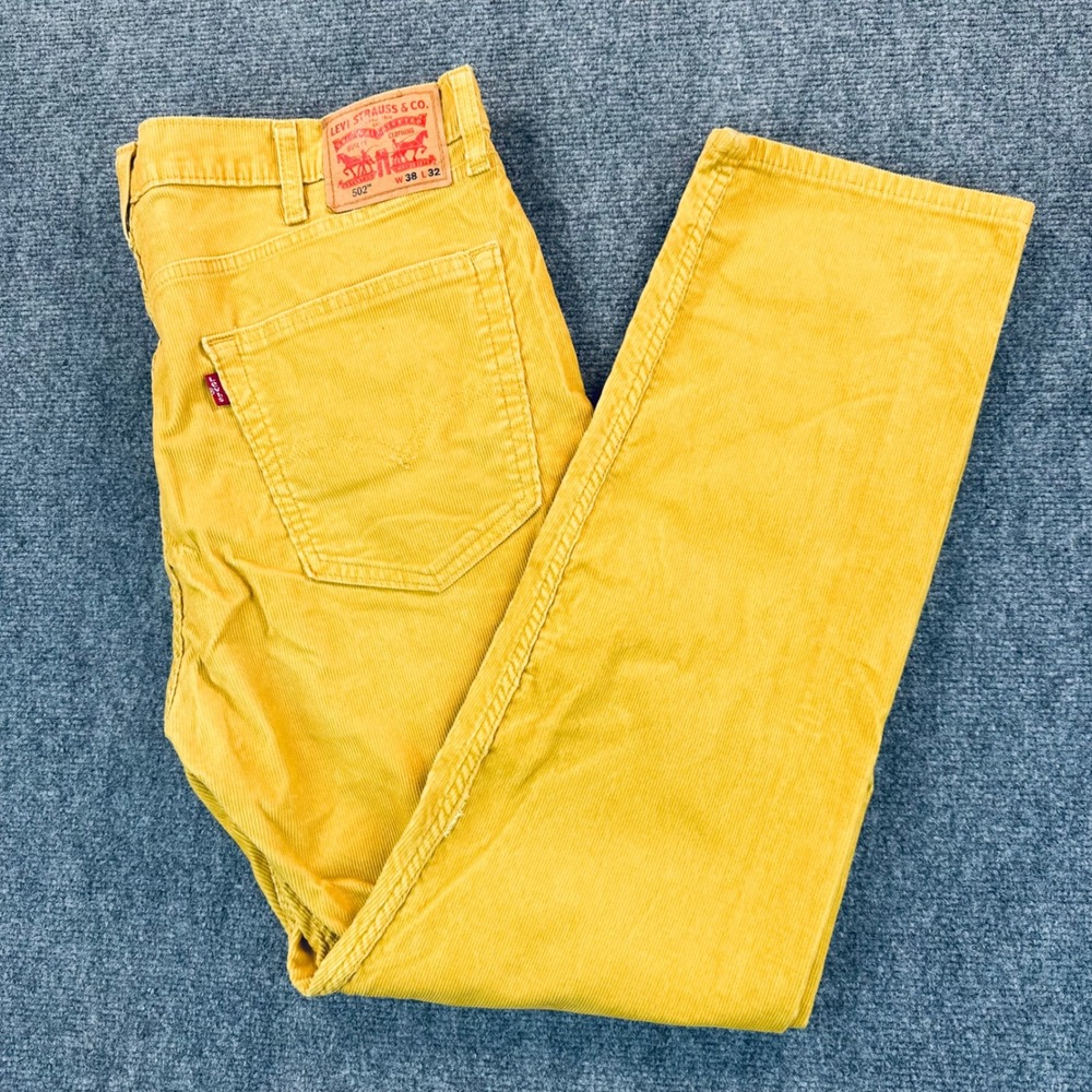 Levis 502 Men's 38x32 Regular Taper Mustard Yellow Corduroy Pants 29507-1073